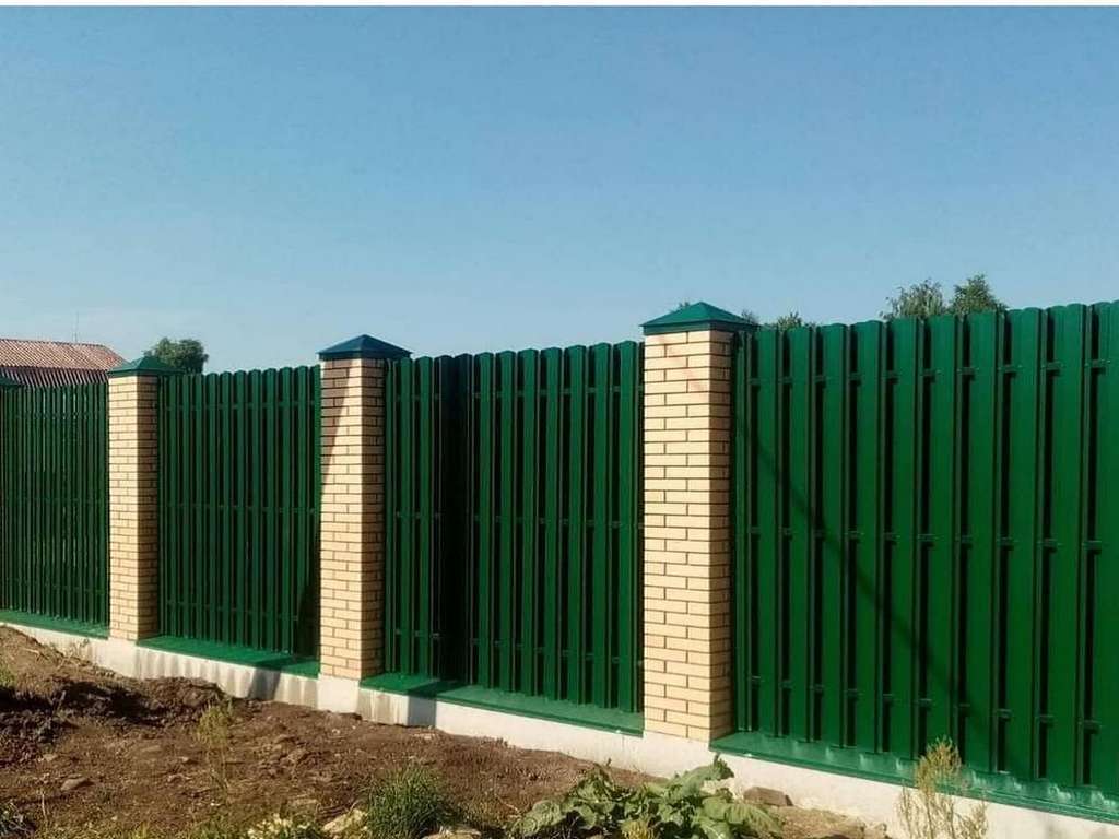 Писк панели для столбов забора из евроштакетника 35 метров с установкой ...